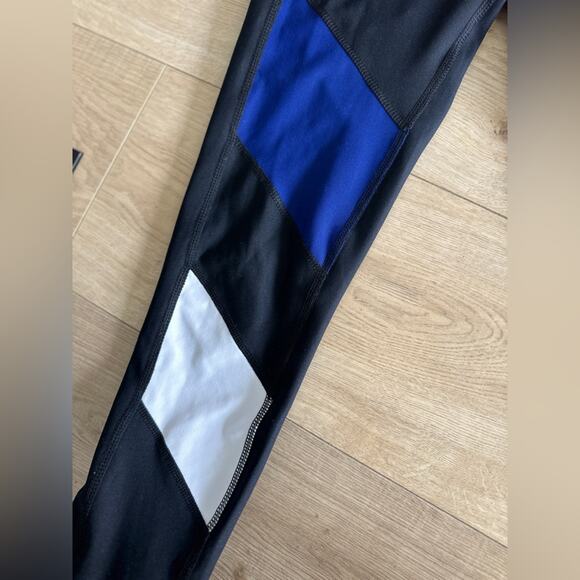 90 degrees leggings. Size xs - Picture 2 of 6